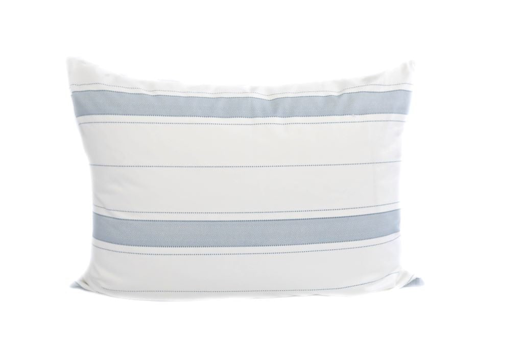 http://beddys.com/cdn/shop/products/Rileypillowcase-484449.jpg?v=1686940806