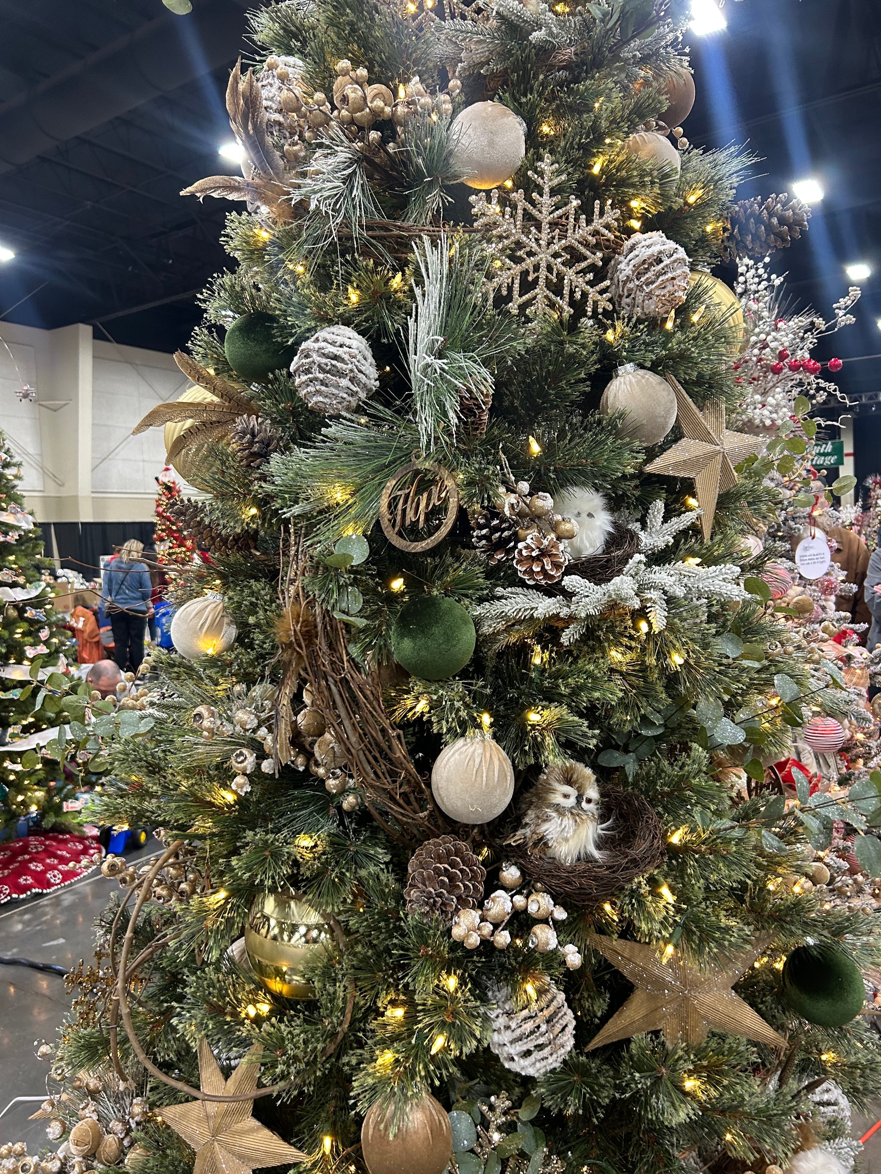 
      Beddy's Festival of Trees: Blanket of Hope
    