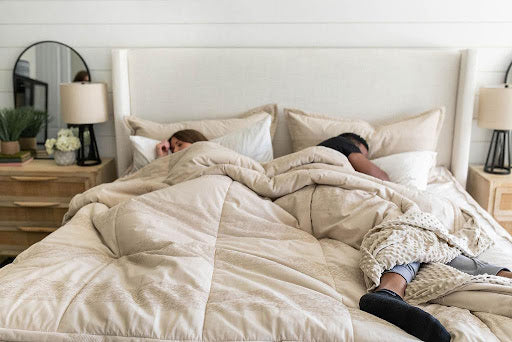 How Zipper Bedding Can Help With Sleep Disorders