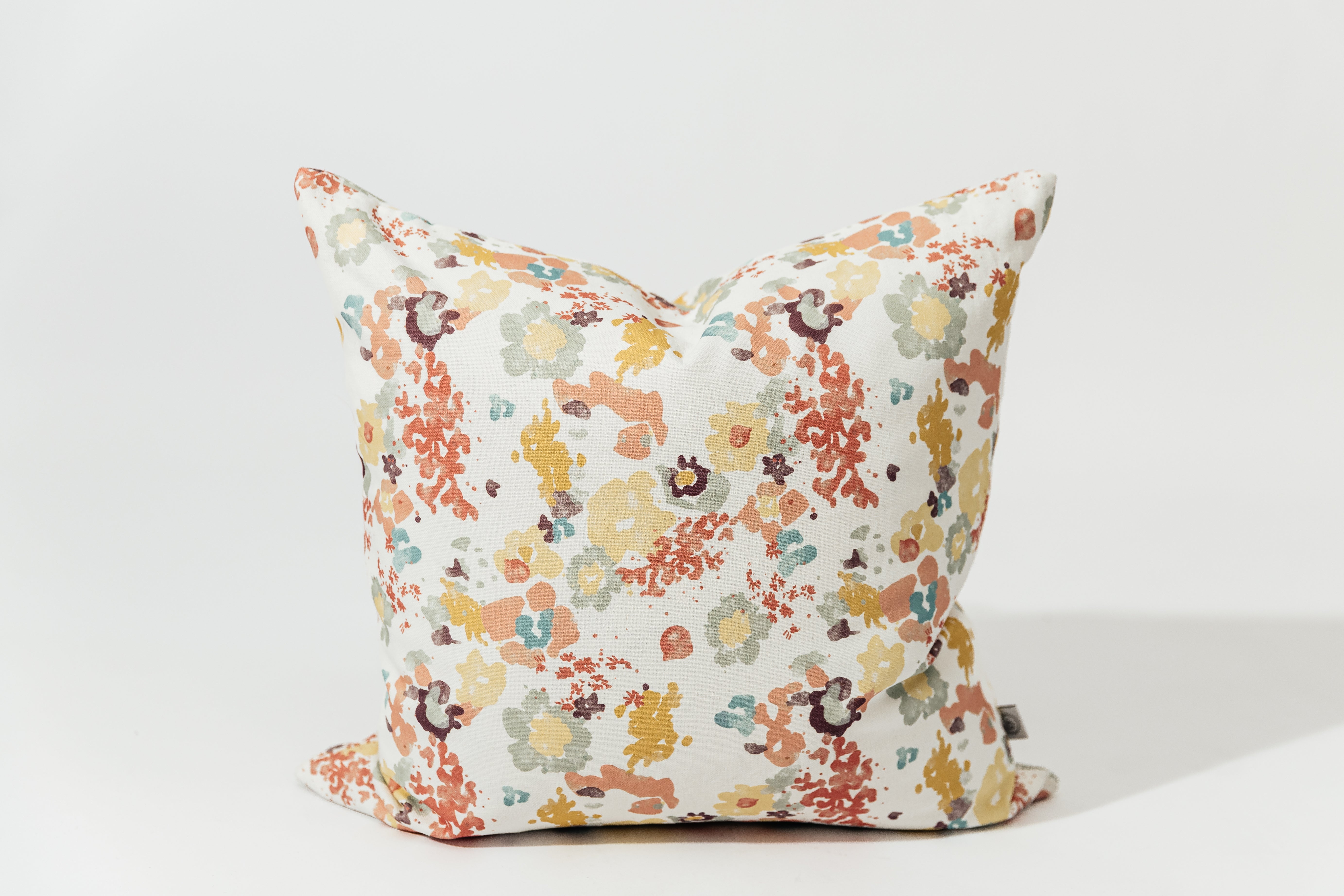 Chloe Luxe Medium Pillow Cover - Thumbnail 2