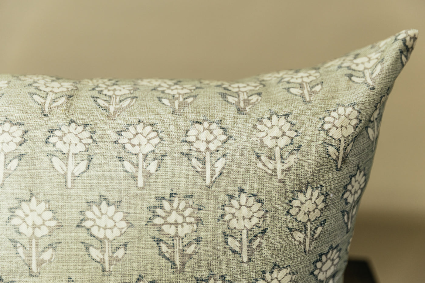 Mollie Luxe XL Lumbar Pillow Cover