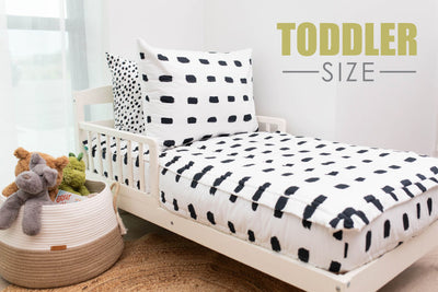Black and white toddler sized zipper bedding 