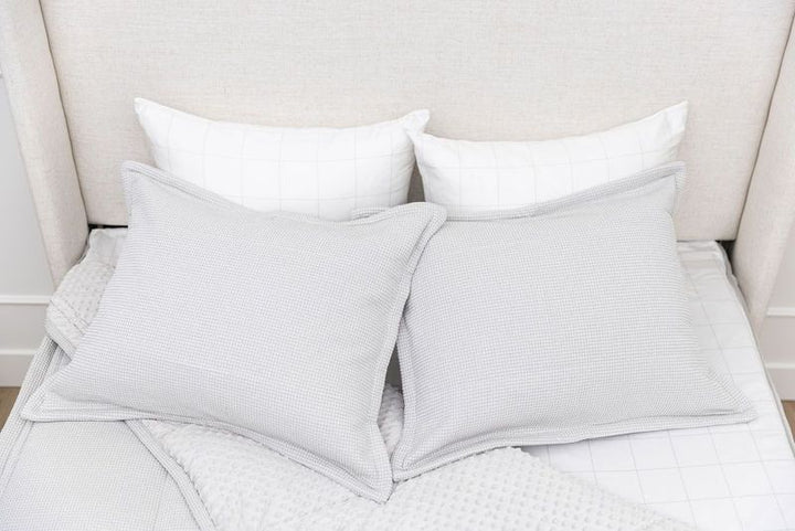 harper-light-gray-bedding-