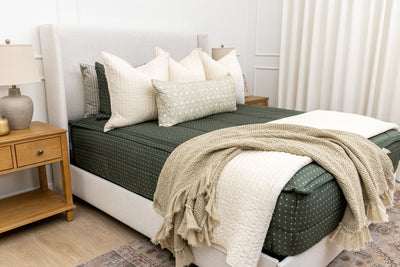 Green queen zipper bedding with cream and green accessories
