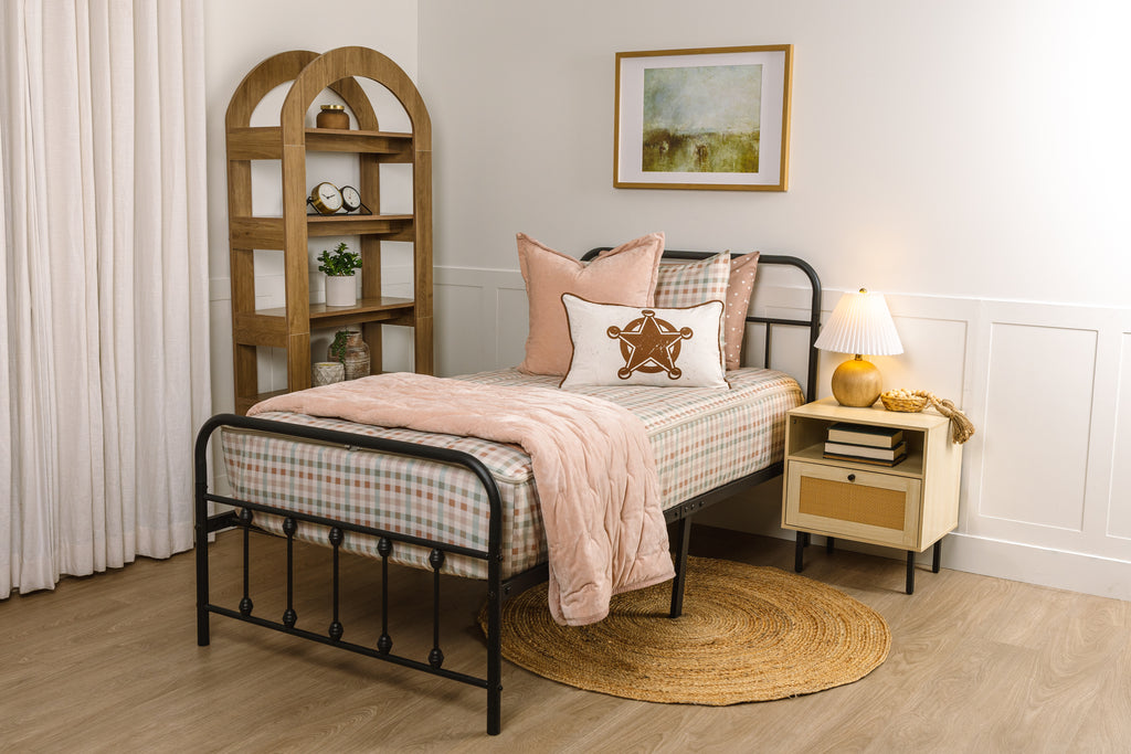Sweetheart Check Beddy's