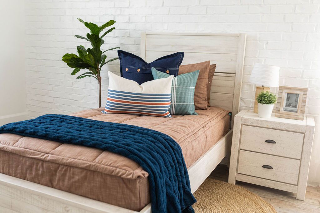 Boston Luxe TwoTone Tweed Zipper Bedding Beddy's