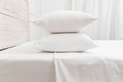White zipper sheet set with matching pillowcases