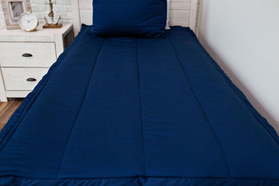 Navy blue zipper bedding